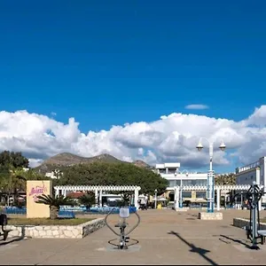 https://waterfront-beach-apartment-b.1costadelsol.com